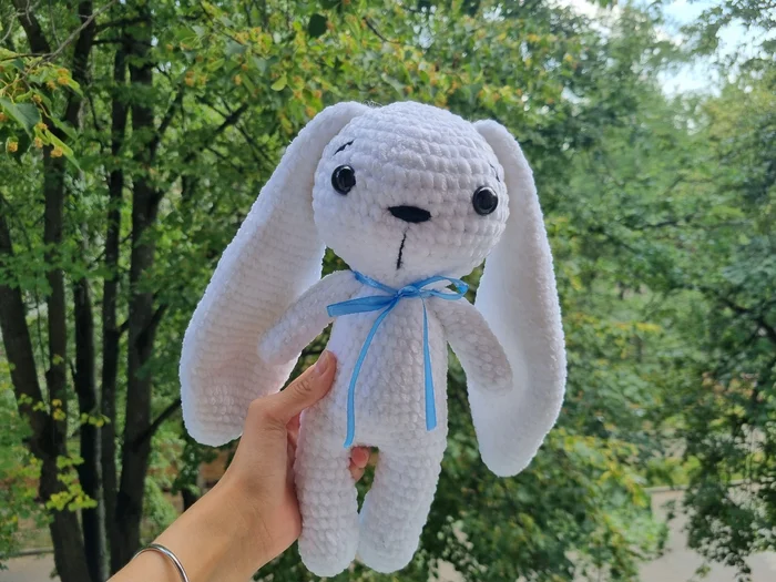 Harrier bunny. And my experiments with Plush yarn - My, Knitting, Crochet, Needlework, Needlework without process, Handmade, With your own hands, Creation, Amigurumi, Yarn, Plush yarn, Knitted toys, Toys, Presents, Order, Hare, Longpost