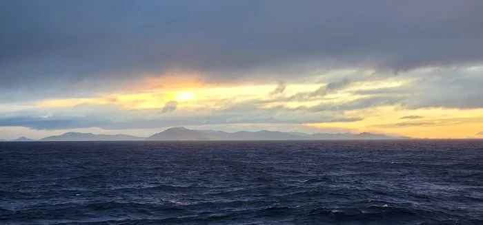 Фото, которые получились - Моё, Море, Шторм, Длиннопост