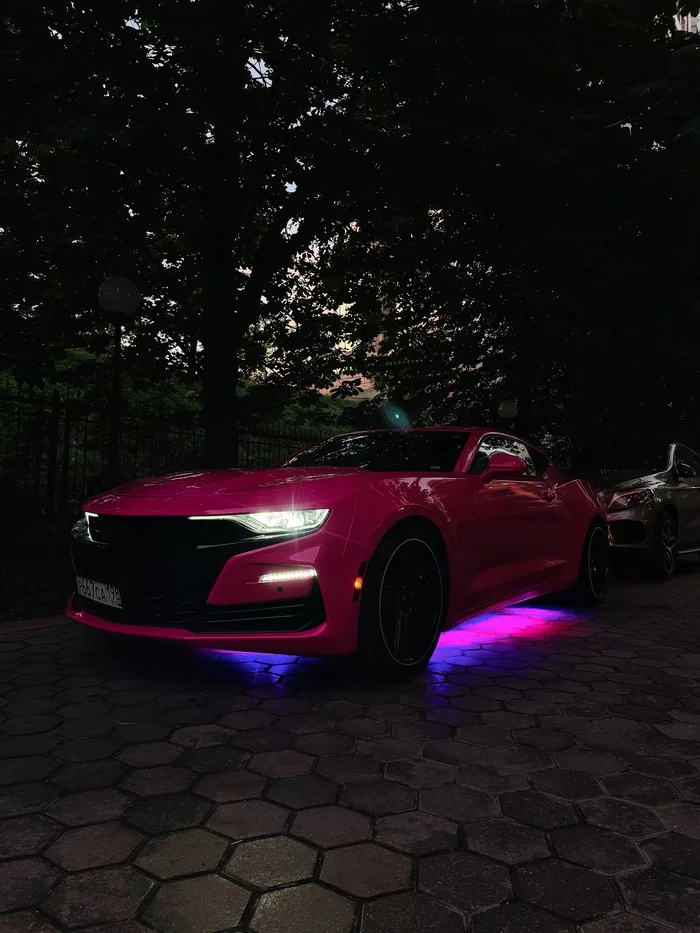 Pink kamarik:z - My, Auto, Chevrolet, Chevrolet camaro, Tuning, Pink, Car, The photo