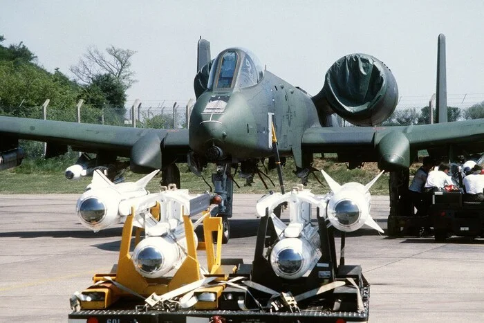 The Russian Aerospace Forces Su-25 cannot be converted into an air roller like the USAF - this is the approach to the Su-25 as a basic platform - Military aviation, Military equipment, Longpost