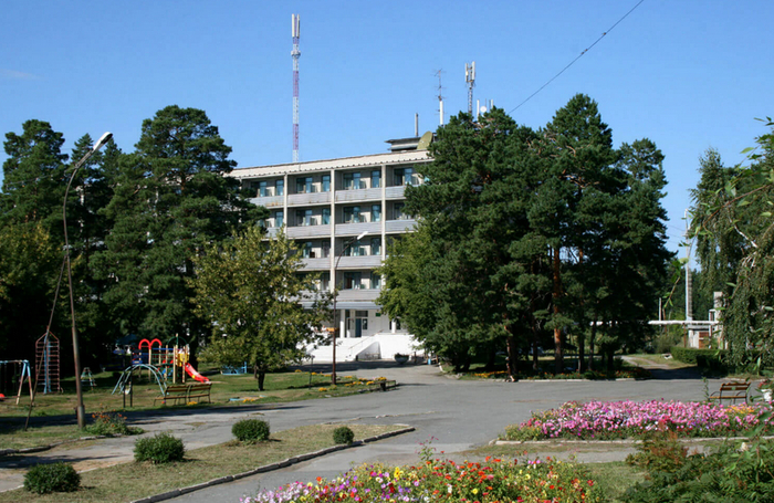 <a href="https://pikabu.ru/story/top11_luchshikh_baz_otdyikha_kurganskoy_oblasti_kuda_poekhat_za_spokoystviem_i_vdokhnoveniem_11755953?u=https%3A%2F%2Ftravel.yandex.ru%2Fhotels%2Fkurgan-oblast%2Fsosnovaia-roshcha%2F%3Faffiliate_clid%3D100015%26utm_medium%3Dcpa%26utm_source%3Ddistribution&t=%26%23x1F332%3B%20%D0%A1%D0%B0%D0%BD%D0%B0%D1%82%D0%BE%D1%80%D0%B8%D0%B9%20%C2%AB%D0%A1%D0%BE%D1%81%D0%BD%D0%BE%D0%B2%D0%B0%D1%8F%20%D1%80%D0%BE%D1%89%D0%B0%C2%BB%20-%20%D0%BE%D1%82%D0%B4%D1%8B%D1%85%20%D0%B8%20%D0%BE%D0%B7%D0%B4%D0%BE%D1%80%D0%BE%D0%B2%D0%BB%D0%B5%D0%BD%D0%B8%D0%B5%20%D0%B2%20%D0%BE%D0%BA%D1%80%D1%83%D0%B6%D0%B5%D0%BD%D0%B8%D0%B8%20%D1%85%D0%B2%D0%BE%D0%B9%D0%BD%D1%8B%D1%85%20%D0%BB%D0%B5%D1%81%D0%BE%D0%B2&h=c06e68d43f1fe888689efa7b1634d5101f7e0628" title="https://travel.yandex.ru/hotels/kurgan-oblast/sosnovaia-roshcha/?affiliate_clid=100015&utm_medium=cp..." target="_blank" rel="nofollow noopener">&#x1F332;    -       </a>