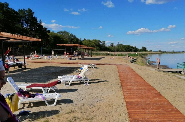 <a href="https://pikabu.ru/story/top11_luchshikh_baz_otdyikha_kurganskoy_oblasti_kuda_poekhat_za_spokoystviem_i_vdokhnoveniem_11755953?u=https%3A%2F%2Ftravel.yandex.ru%2Fhotels%2Fkurgan-oblast%2Fsanatorii-ozero-medvezhe%2F%3Faffiliate_clid%3D100015%26utm_medium%3Dcpa%26utm_source%3Ddistribution&t=%26%23x1F3DE%3B%20%D0%A1%D0%B0%D0%BD%D0%B0%D1%82%D0%BE%D1%80%D0%B8%D0%B9%20%C2%AB%D0%9E%D0%B7%D0%B5%D1%80%D0%BE%20%D0%9C%D0%B5%D0%B4%D0%B2%D0%B5%D0%B6%D1%8C%D0%B5%C2%BB%20-%20%D1%80%D0%B0%D0%B9%20%D0%B4%D0%BB%D1%8F%20%D0%BB%D1%8E%D0%B1%D0%B8%D1%82%D0%B5%D0%BB%D0%B5%D0%B9%20%D0%B1%D0%B0%D0%BB%D1%8C%D0%BD%D0%B5%D0%BE%D1%82%D0%B5%D1%80%D0%B0%D0%BF%D0%B8%D0%B8&h=a597b092b7ed0be748db6fe1cc15c1d8817fafe8" title="https://travel.yandex.ru/hotels/kurgan-oblast/sanatorii-ozero-medvezhe/?affiliate_clid=100015&utm_me..." target="_blank" rel="nofollow noopener">&#x1F3DE;    -    </a>