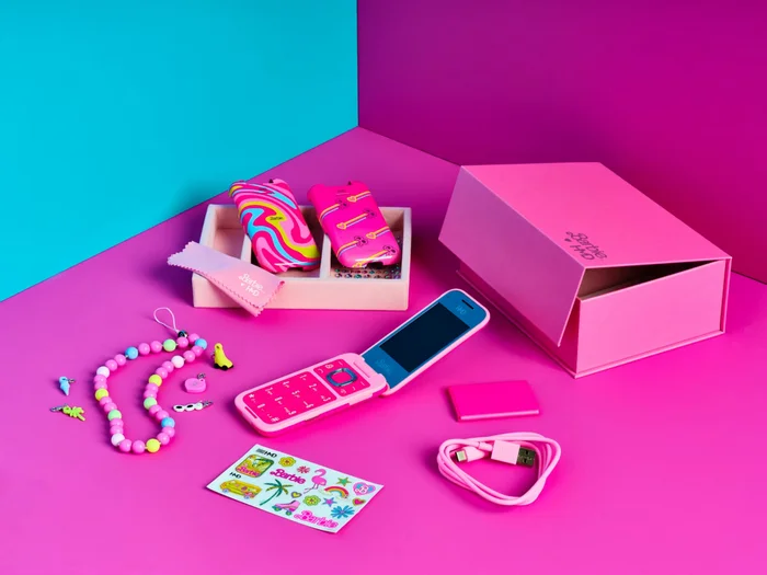 Nokia Releases Barbiphone – Push-Button Flip Phone for 12,000 Rubles - Mobile phones, Telephone, Nokia, Barbie, Video, Telegram (link), Longpost, My