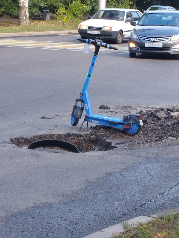 Proper use of an electric scooter - Electric scooter, Humor, My