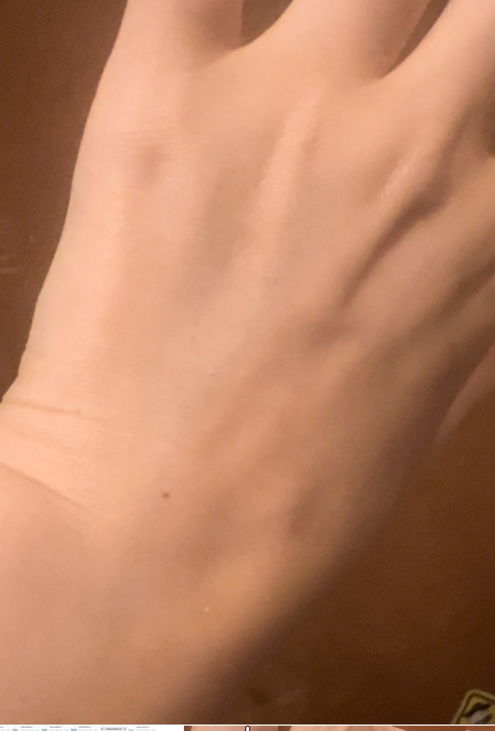 поднята рука