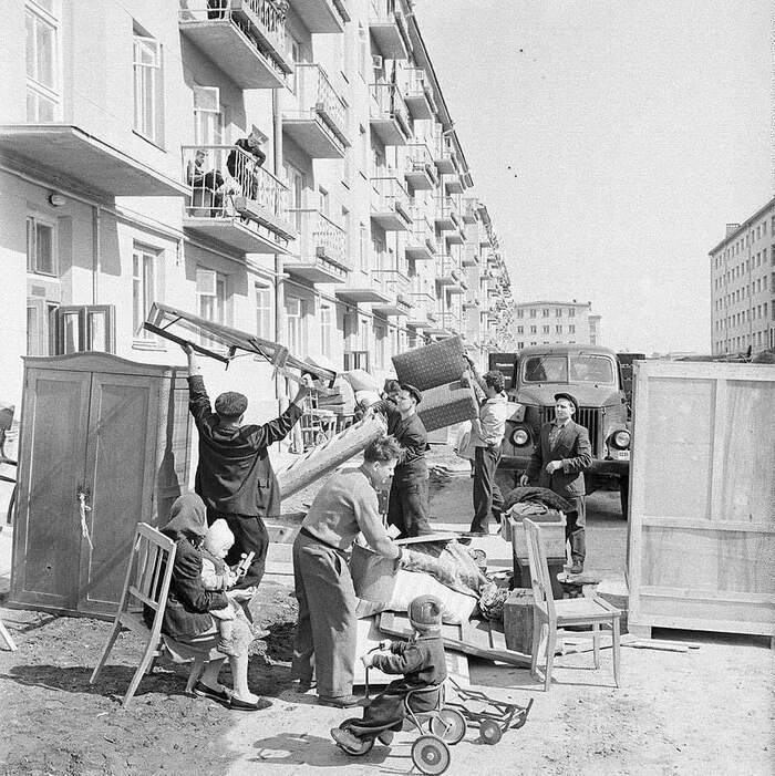 Housewarming - the USSR, Youth, Youth, Nostalgia, Housewarming, Apartment, The photo, Telegram (link)