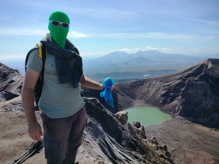 Cleaning up trash on a volcano - My, Chistoman, Cleaning, Gorely Volcano, Kamchatka, Longpost