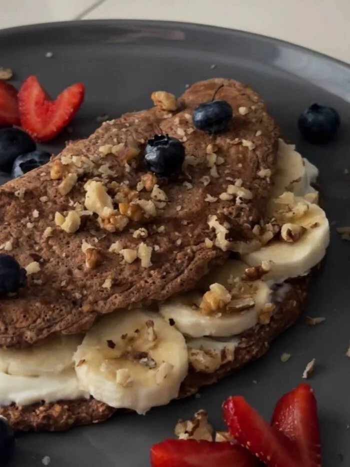 His Majesty OATMEAL PANCAKE - filling, healthy, fast! - My, Dessert, Ingredients, Yummy, Sweets, Bakery products, Pancakes, Oatmeal, Serving dishes, Recipe, Breakfast, Video, Vertical video, Longpost