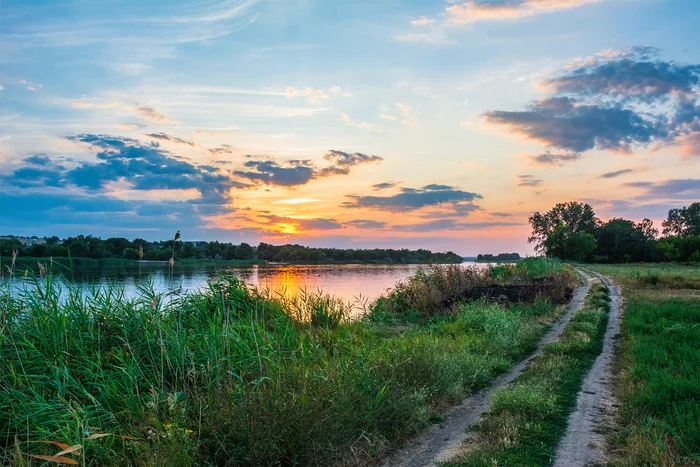 Вдоль реки... - Моё, Фотография, Nikon, Природа, Пейзаж, Закат, Река, Северский Донец, Дорога, Красивый вид