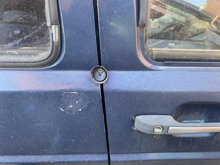 Necessity is the mother of invention - My, central locking, Anti-theft system, Humor