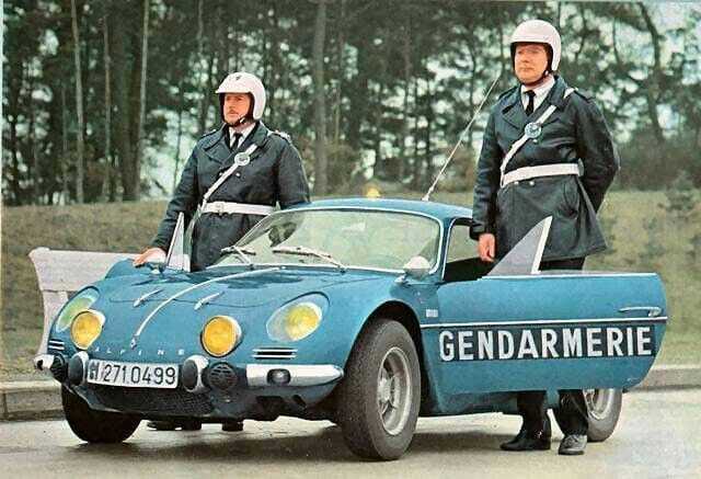 1971 Alpine A110 1600S (Gendarmerie)