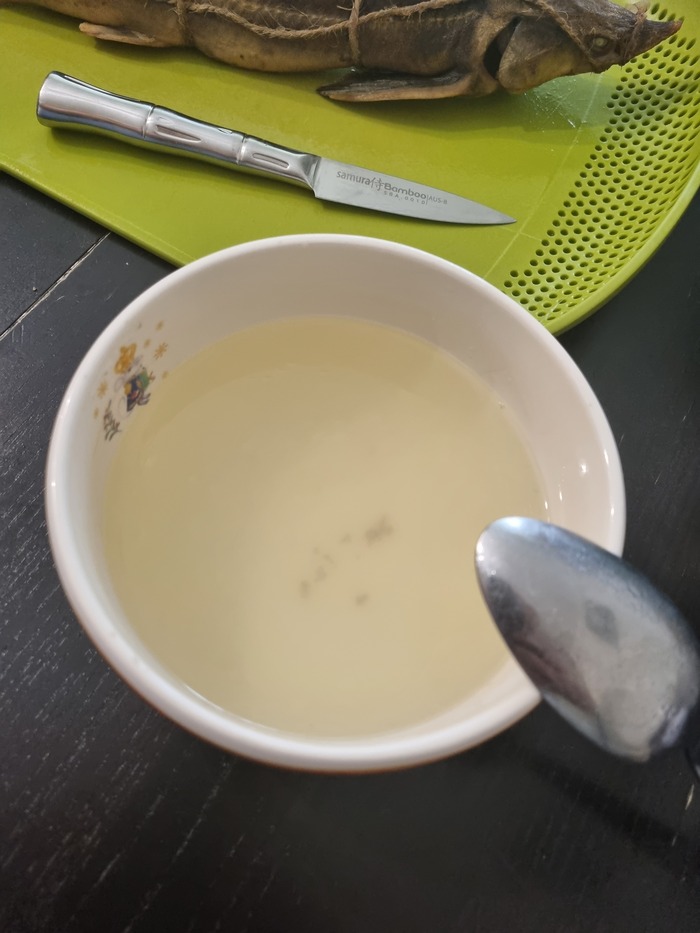 Все же решил что с утра бульон из стерляди лучше зайдёт с ней же но горячего копчения))