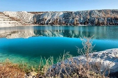 Marble (Martian) Lake - My, Crimea, Lake, Longpost