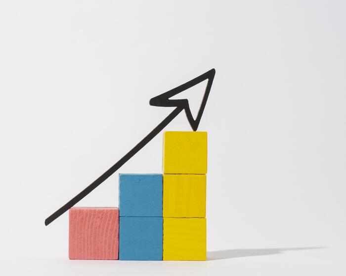 Designed by <a href="https://pikabu.ru/story/kak_opredelit_svoy_prioritet_i_nachat_delat_tolko_vazhnoe_11762212?u=https%3A%2F%2Fru.freepik.com%2Ffree-photo%2Farrow-up-direction-with-wooden-cubes_12975143.htm%23%26position%3D6%26from_view%3Duser%26uuid%3Dbf6949fd-3885-446b-a1e1-d3c49721ec60&t=Freepik&h=5f55f841b76a3e191b22ec7c7d6b8d4deceaf20b" title="https://ru.freepik.com/free-photo/arrow-up-direction-with-wooden-cubes_12975143.htm#&position=6&from..." target="_blank" rel="nofollow noopener">Freepik</a>