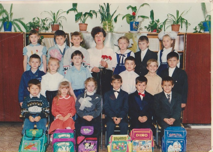 1    46   1994 .     3 ...     .