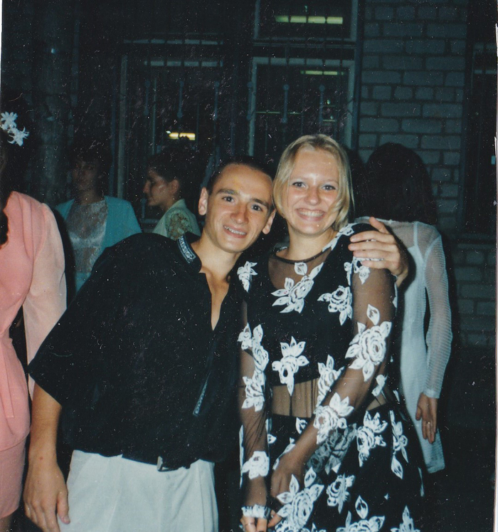 Единственная фотка с выпускного)