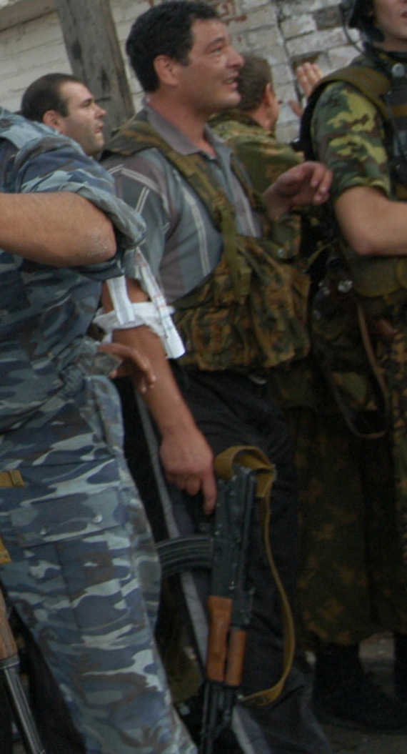 Men of Beslan, having learned that their loved ones have been taken hostage, take out their weapons and begin to gather around the school - Beslan, Negative, The photo, Courage, Men, Tragedy, Militia, North Ossetia Alania, Longpost