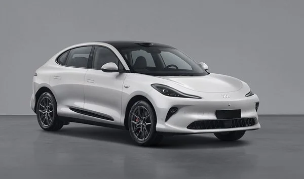 The new Zhiji LS6 will be unveiled on September 26 at the Chengdu Auto Show and is available for pre-sale - Crossposting, Pikabu publish bot, Telegram (link), Auto