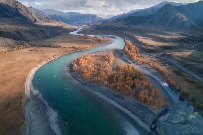 Лед и пламя осеннего Алтая - Моё, Фотография, Республика Алтай, Красивый вид, Природа России, Катунь, Горы, Река, Осень, Закат