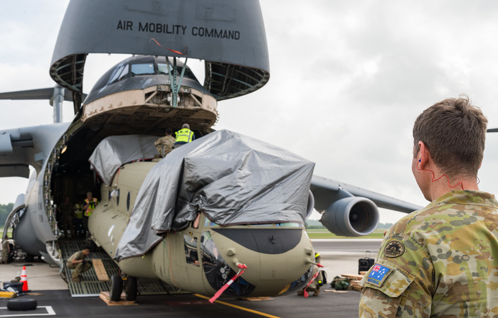        , , , , , , , Boeing ch-47 Chinook,   