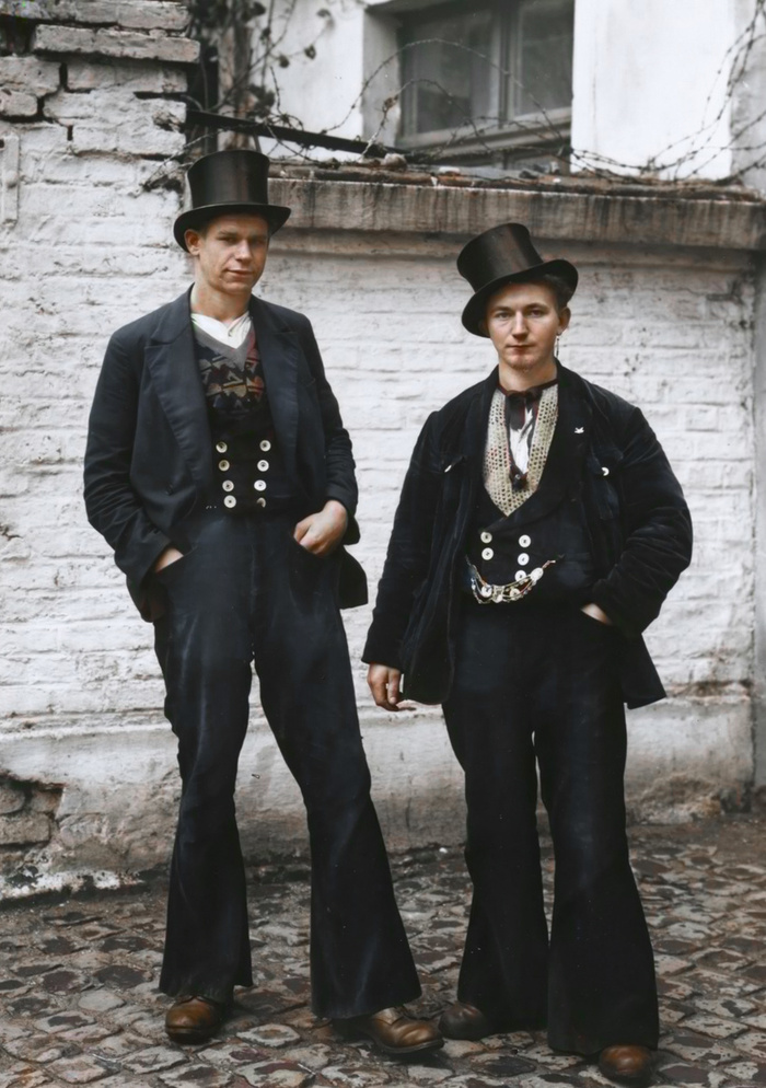 Осколки истории : Интересные и редкие ретро-фотографии Европы. 20 раскрашенных фотографий ХХ века. Часть VI Историческое фото, Старое фото, Фотография, Колоризация, Италия, Германия, Франция, Англия, Швейцария, Нидерланды (Голландия), 20 век, Великобритания, Европа, Длиннопост