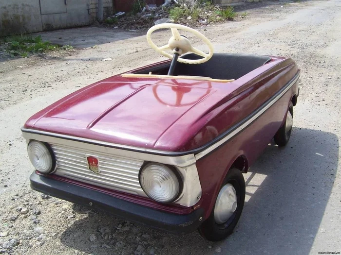 A real childhood dream for Soviet boys! - My, the USSR, Made in USSR, Nostalgia, Memories, Toy car, My first car, Pedal machine, Childhood in the USSR, Childhood memories, Longpost