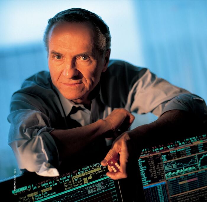  :      Bloomberg,     -!