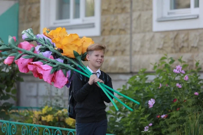 SLAVA: DAY OF KNOWLEDGE - My, Life stories, Situation, Men and women, Author's story, September 1, School, Pupils, Schoolgirls, elementary School, School uniform, School of Life, Teenagers, Talk