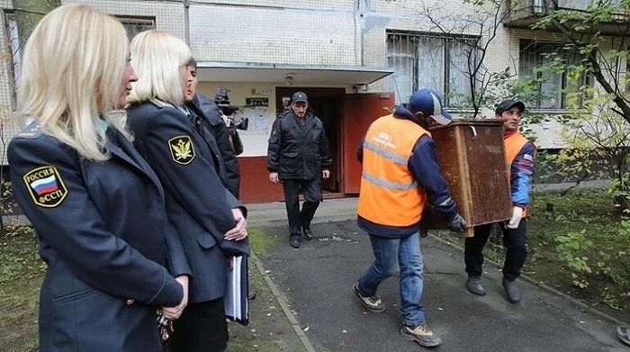 Bailiffs who took away a pensioner's apartment for a debt of 38 thousand rubles have been punished - My, Legal aid, Right, Law, Bailiffs, FSSP, Debtor, Prosecutor's office, Scandal, Retirees, Longpost