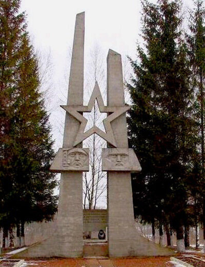 Мемориал "Витебские ворота" в деревне Заполье Витебского района Белоруссии. Наши дни.