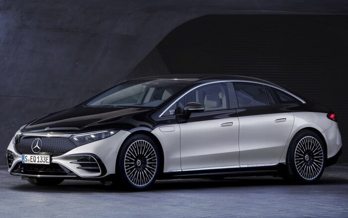 Mercedes-Benz EQS   S-