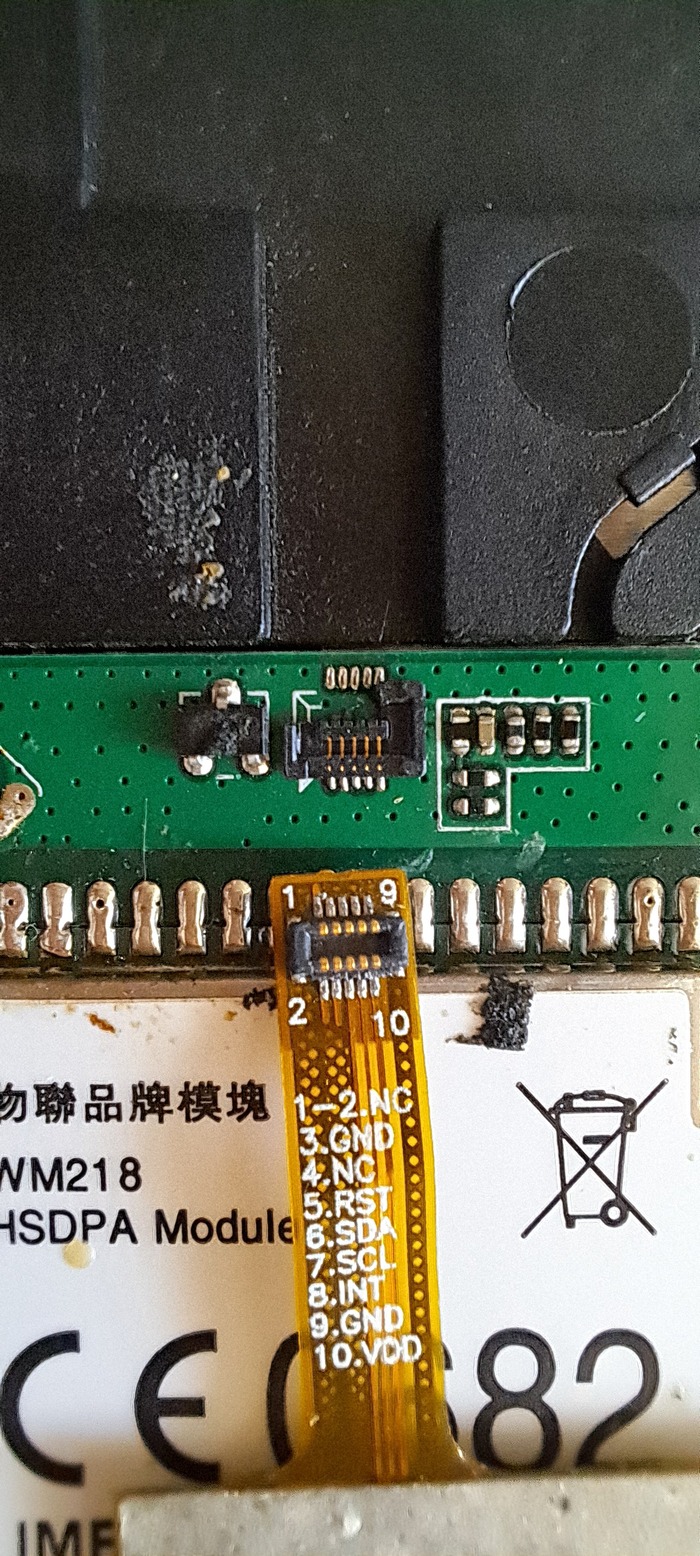 Нет левого, верхнего кусочка(