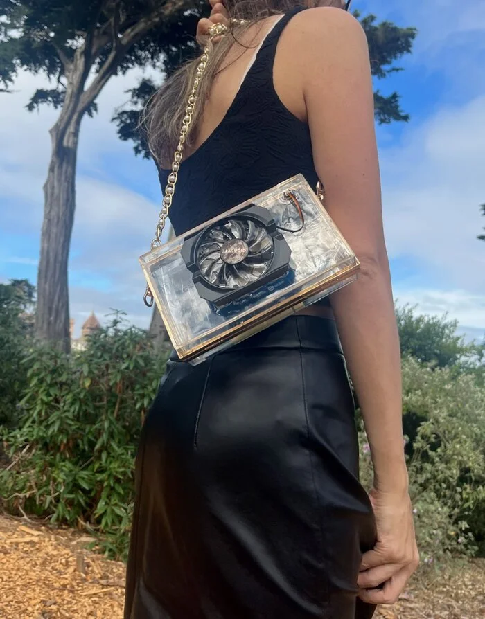 The perfect gift for a girl has been found: designers have shown a bag made from… a video card - Video card, Computer hardware, Nvidia, Humor, Strange humor, Girls, Сумка, Fashion, Innovations, Business, Trend, Electronics, Design, Longpost