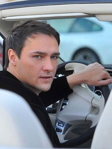 Сегодня Юрию Шатунову исполнился бы 51 год....его нет с нами уже два года