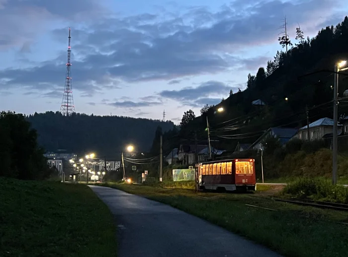 Zlatoust: hop-fleur, fast and furious tram and rainy Taganay - My, Travels, Drive, Ural, Southern Urals, Chelyabinsk region, Zlatoust, Travel in Russia, Vacation, The mountains, Tourism, Town, Longpost, The photo