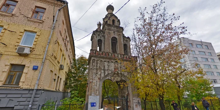 Restoration of the bell tower of the St. Catherine's Cathedral in the center of Moscow has been completed - Architecture, Restoration, It Was-It Was, Bell tower, sights, Moscow, Video, Longpost