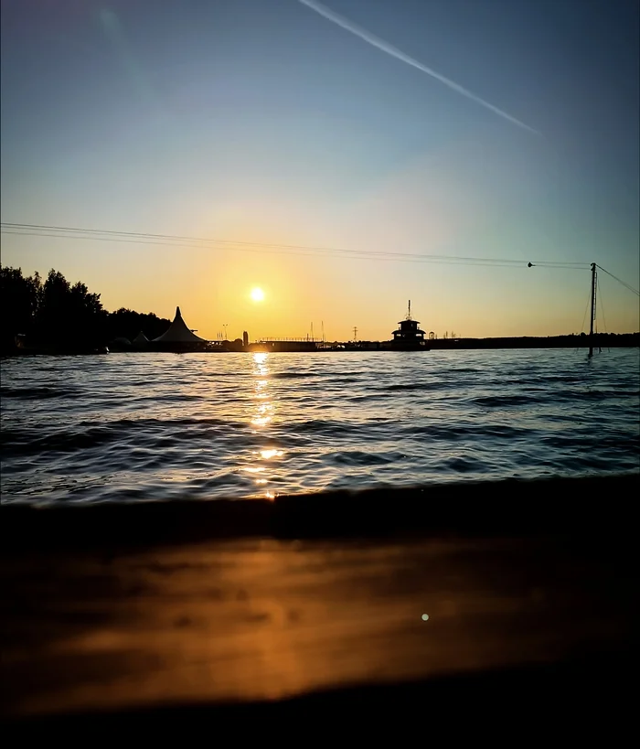 Sunset - My, Water, Reservoir, Wave, Sunset, The sun, The photo, Mobile photography, Filter