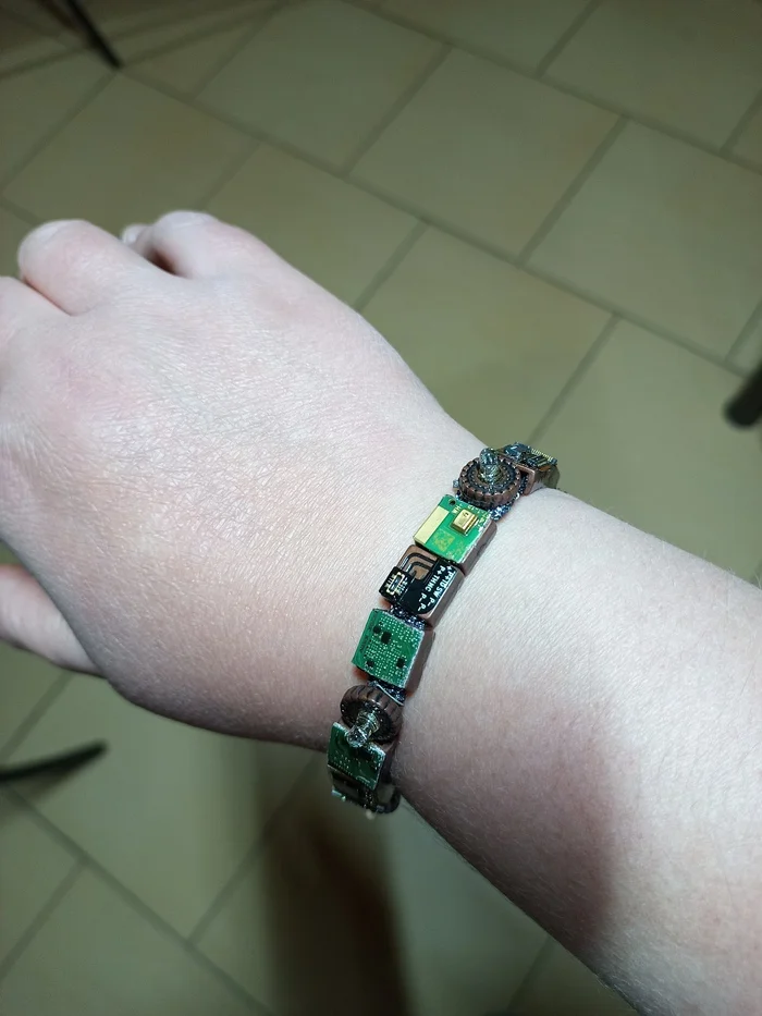 Bracelet with stone, cyberpunk - My, A bracelet, Needlework, Cyberpunk, Longpost, Needlework without process