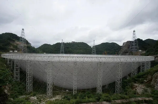 Why the Chinese Built a Giant 500-Meter Dish - My, The science, Space, Radio telescope, Astronomy, Astrophysics, Informative, Longpost