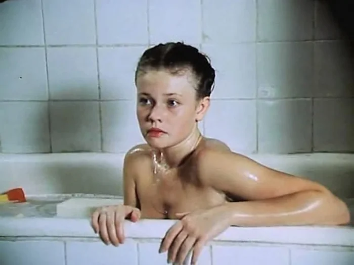 Guess Soviet actors and films by the episode in the bathroom - The photo, the USSR, Actors and actresses, Soviet actors, Soviet cinema, Photos from filming, Classic, Longpost