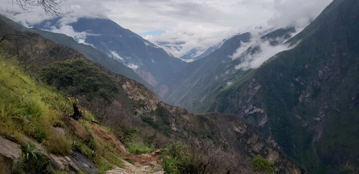 The Road to the Abandoned City of the Incas - Choquequirao. Solo Cycling Expedition in South America. Part 3 Peru. Chapter 98. Santa Rosa Baja - My, Bike trip, Travels, Solo travel, A bike, South America, Bike ride, Cyclist, Mountain tourism, Hike, The mountains, Andes, The rocks, Camping, Abandoned cities, The Incas, Longpost