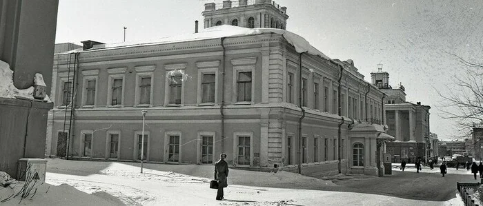 Победа сил демократии в городе Колчака - Моё, СССР, Музыкальная группа, 80-е, Детство в СССР, Меломаны, Винил, Виниловые пластинки, Воспоминания из детства, Демократы, Чехословакия, Рок, Музыка, Диски, Пластинка, Омск, Молодежь, Длиннопост