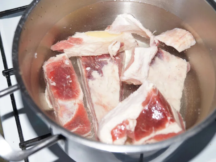 Should meat be boiled in cold water or boiling water? Here are 2 secrets from chefs - My, Recipe, Serving dishes, Ingredients, Dinner, Meat, Looking for a recipe, Soup, Cooking, Dinner