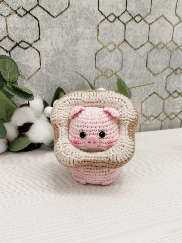 Pig in bread - My, Toys, With your own hands, Needlework with process, Handmade, Presents, Pig, Piggy, Milota, Bread, In stock, Longpost