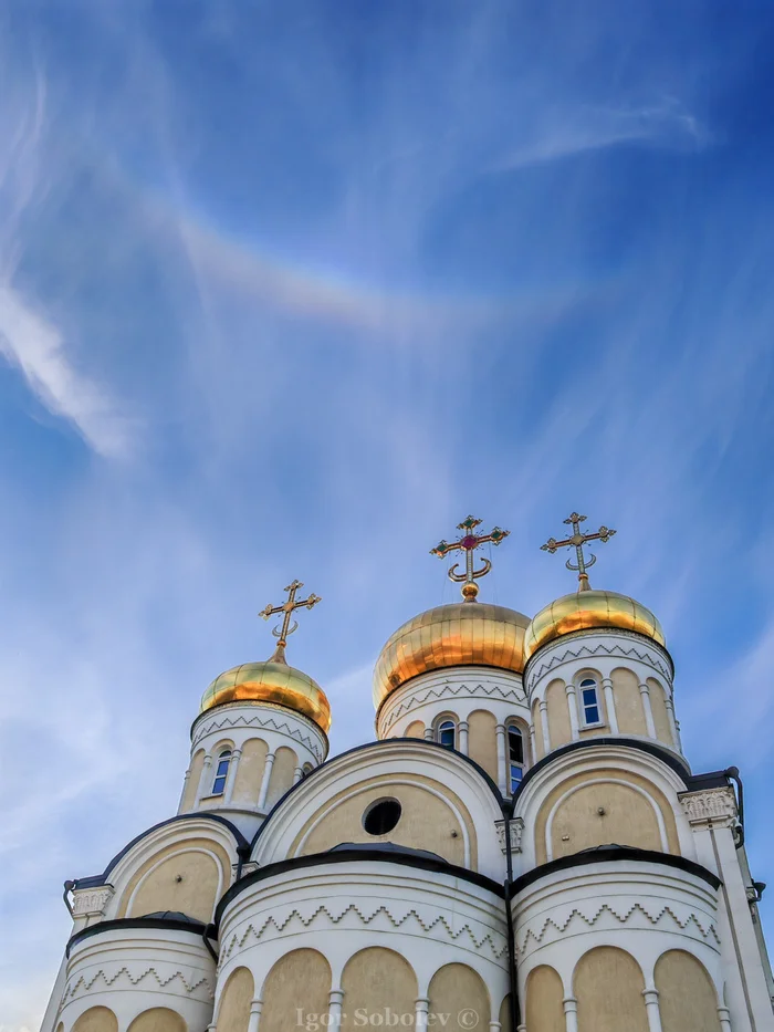 Перевернутая радуга - Моё, Фотография, Архитектура, Москва, Достопримечательности, Церковь, Радуга, Гало, Длиннопост