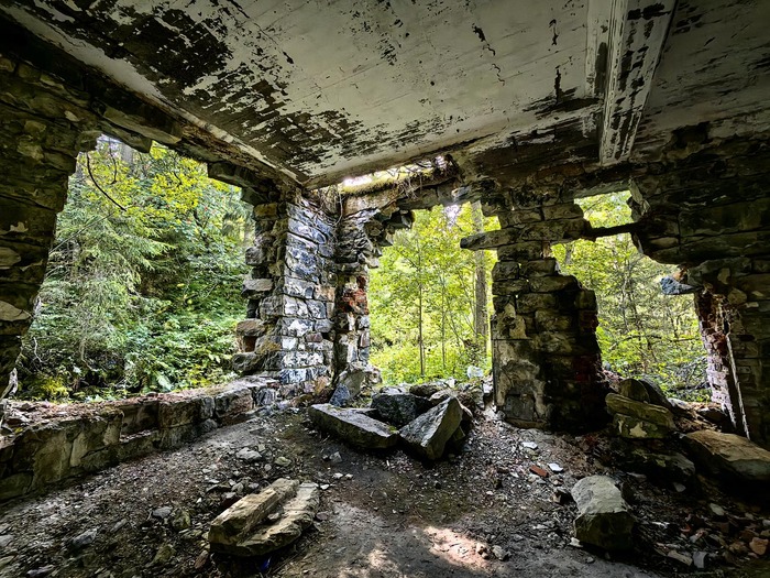        <!--noindex--><a href="https://pikabu.ru/story/zabroshennaya_finskaya_fabrika_v_lesakh_karelii_11796241?u=https%3A%2F%2Fwww.porssitieto.fi%2Fyhtiot%2Flisaa%2Fniemiskosk.shtml&t=https%3A%2F%2Fwww.porssitieto.fi%2Fyhtiot%2Flisaa%2Fniemiskosk.shtml&h=a9cc1cf5b7c4761cd0dc382f3c50d7d358ea7e5a" title="https://www.porssitieto.fi/yhtiot/lisaa/niemiskosk.shtml" target="_blank" rel="nofollow noopener">https://www.porssitieto.fi/yhtiot/lisaa/niemiskosk.shtml</a><!--/noindex-->