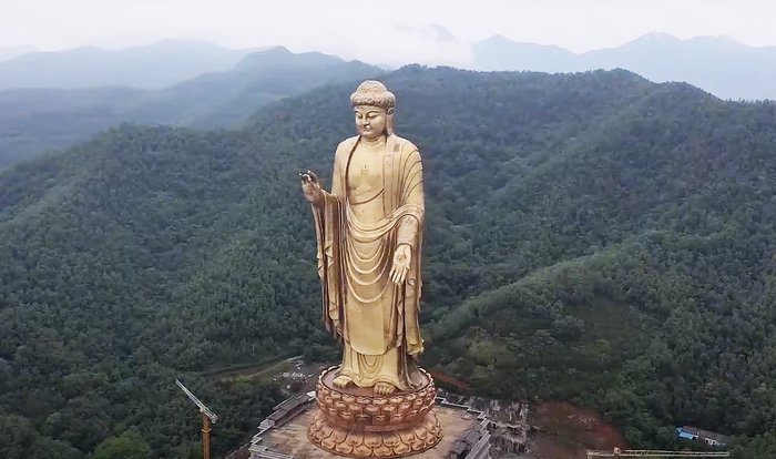 Статуя Будды Вайрочана в Чжаоцуне — статуя Будды Вайрочаны, Китай, общая высота — 128 метров, год возведения — 2002.