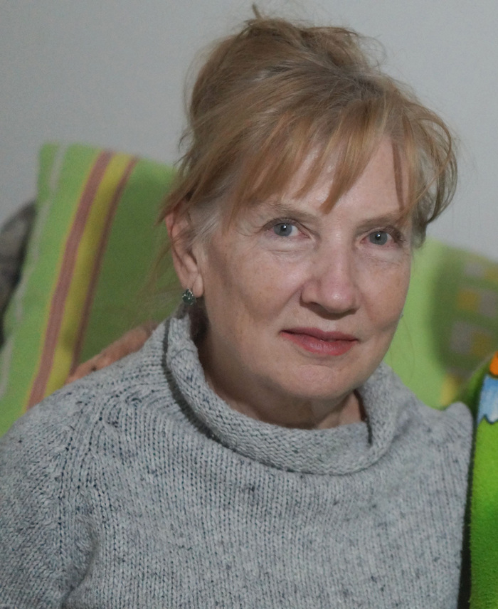 Лучшая из тех, что у меня были) До сих пор при встрече называю ее мамой. Не могу отвыкнуть, хоть и более 8 лет в разводе.