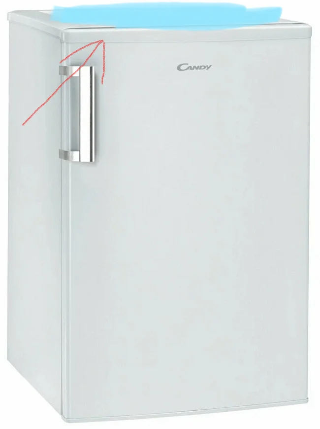 Condensation on the freezer - My, Freezer, Question, Condensate, Thermal insulation