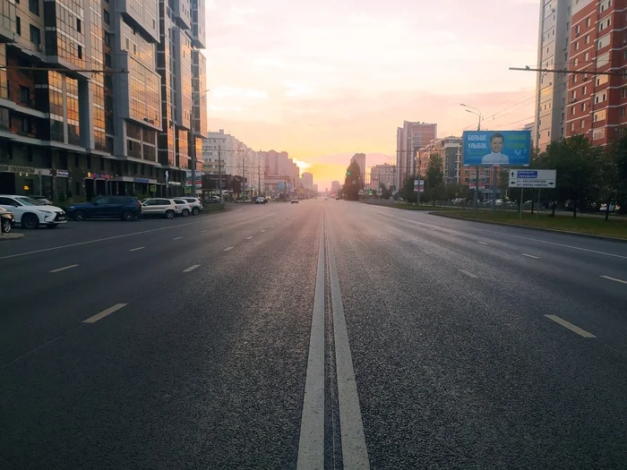 Казань, ул.Чистопольская - Моё, Казань, Татарстан, Уличная фотография, Утро, Дорога, Город, Фотография, Рассвет